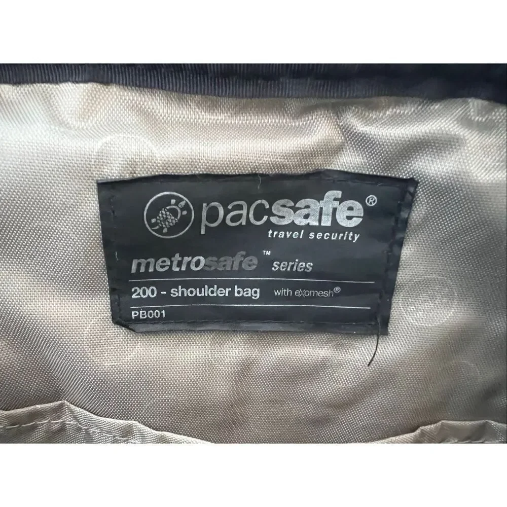 Pacsafe Metrosafe 200 Anti-Theft Compact Crossbody Bag PB001 Shoulder Bag Black
